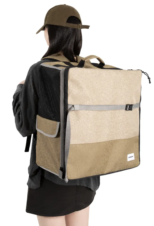 Pet Car Co-Pilot Mat / Backpack 2-in-1