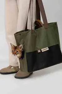Color Block Shoulder Pet Carrier view 1